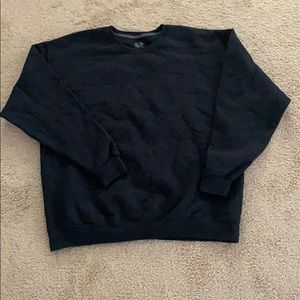 All black crew neck sweater